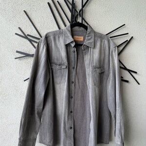 Men's Gray Casual Button Down Shirt